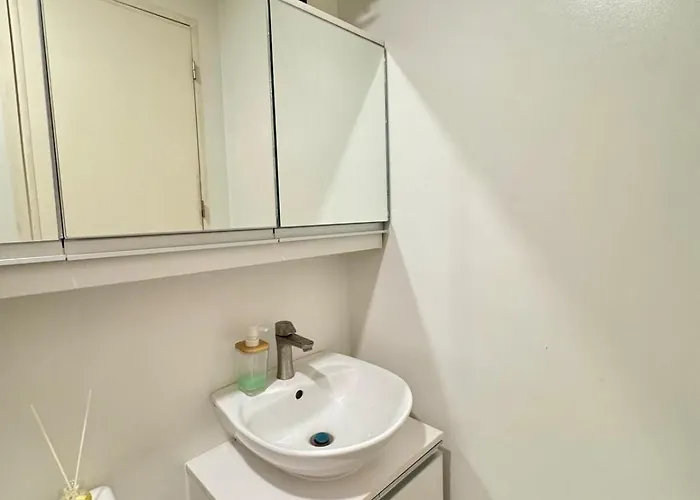 Apartment Cozy Escape With Wifi, Netflix, Disneyplus Cebu